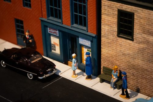 Small Talk 21 Brie Langs Pictorial Silver