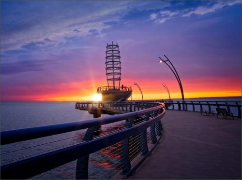 Sunrise At Burlington Pier 8 8 7.5 23.5 Bela Acs  Pictorial Master