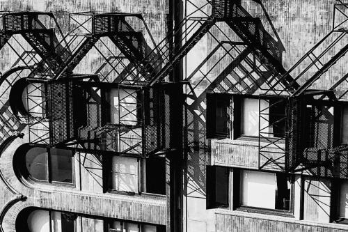 B And W Abstract 7.5 7 7.5 22 Victor Turczynski  Creative Gold