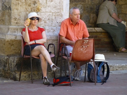 Lunch time 20.5 Roy Oldfield Pictorial Gold